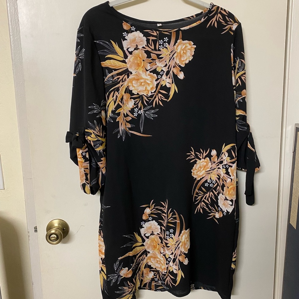 Black Floral Shift Dress with tie